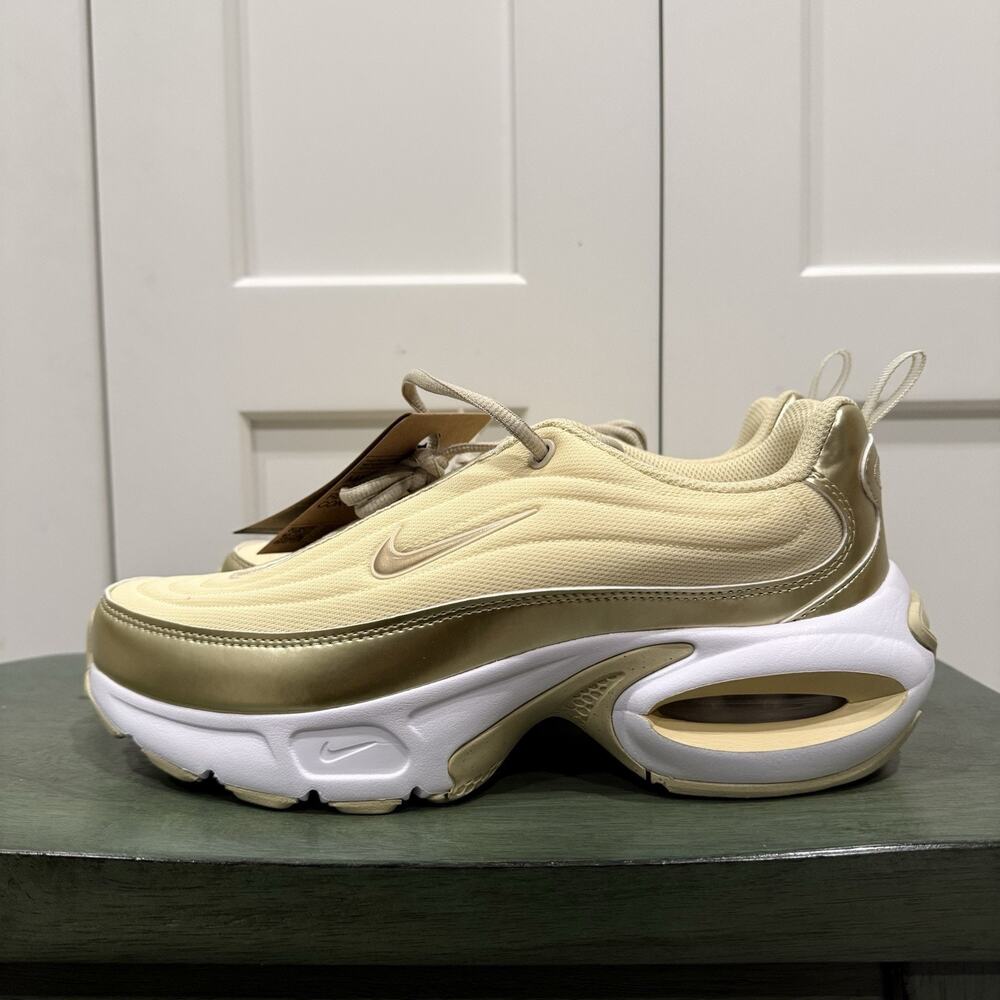 Nike Women's Gold and Cream Athletic Shoes